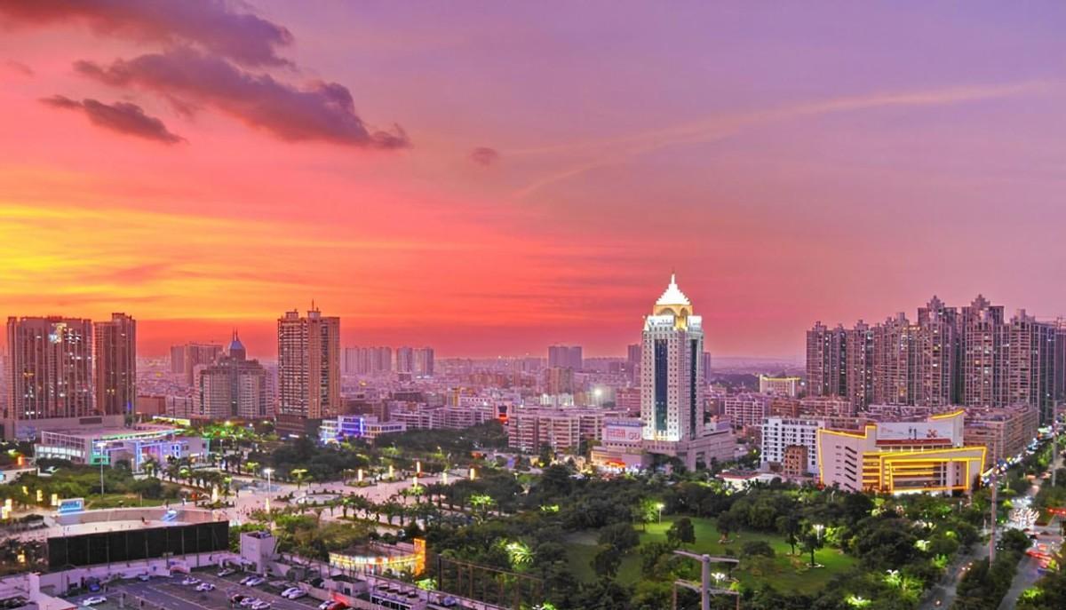 广东的温馨日常，友情、美食与爱的交织